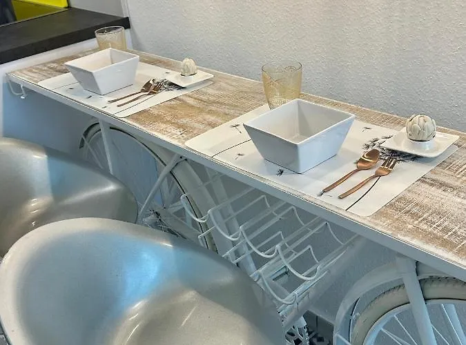 Apartman Auf Zwei Ebenen Mit Aussicht Ins Gruene *