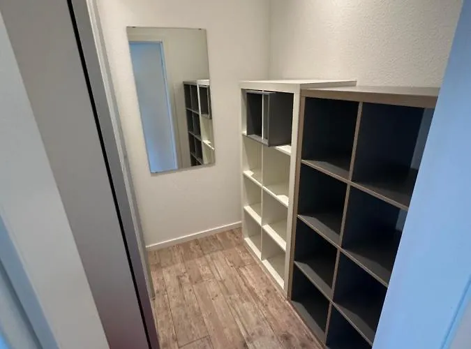 Apartman Auf Zwei Ebenen Mit Aussicht Ins Gruene Stuttgart