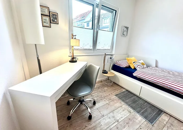 Apartman Auf Zwei Ebenen Mit Aussicht Ins Gruene Stuttgart