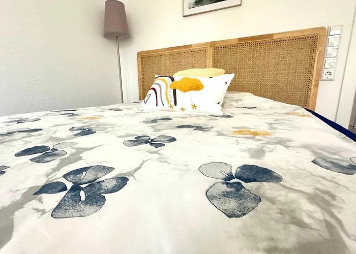 Auf Zwei Ebenen Mit Aussicht Ins Gruene *