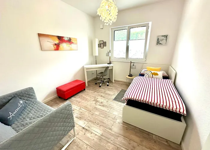 Apartman Auf Zwei Ebenen Mit Aussicht Ins Gruene