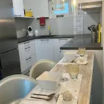 דירה Auf Zwei Ebenen Mit Aussicht Ins Gruene